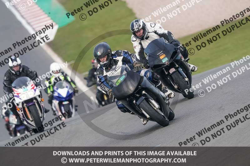 donington no limits trackday;donington park photographs;donington trackday photographs;no limits trackdays;peter wileman photography;trackday digital images;trackday photos